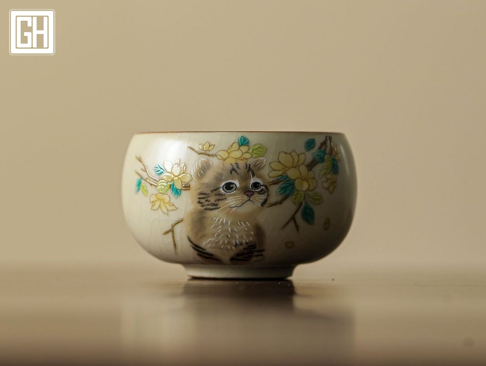 chen-tieu-ho-mai-vang
