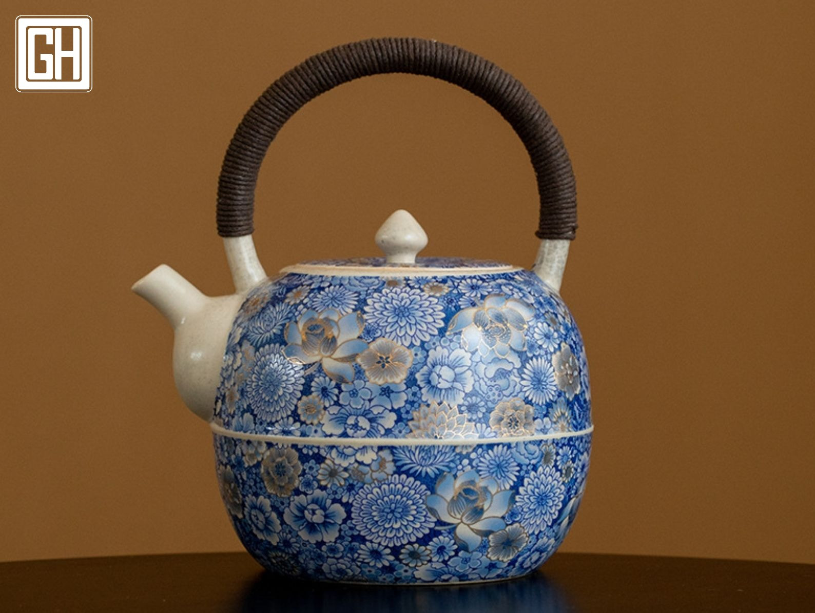 am-gom-van-hoa